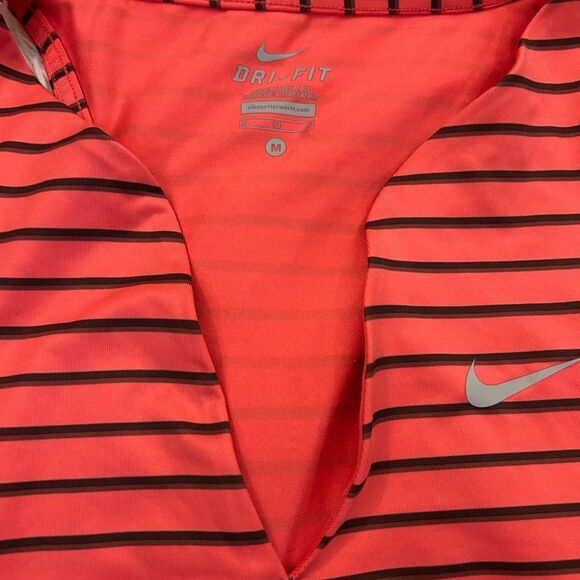 Nike Deep V double layer spandex dri fit tank - Picture 3 of 6